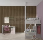 Parete rivestita legno chiaro con venature